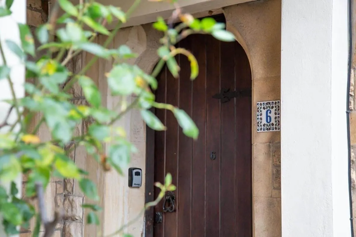 Holiday home Beautiful Cheltenham Townhouse Private Parking GLOUCESTERSHIRE United Kingdom