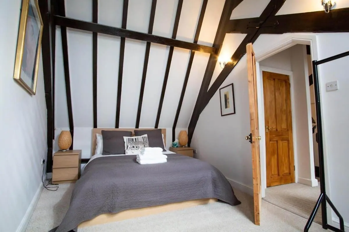 Holiday home Beautiful Cheltenham Townhouse Private Parking GLOUCESTERSHIRE